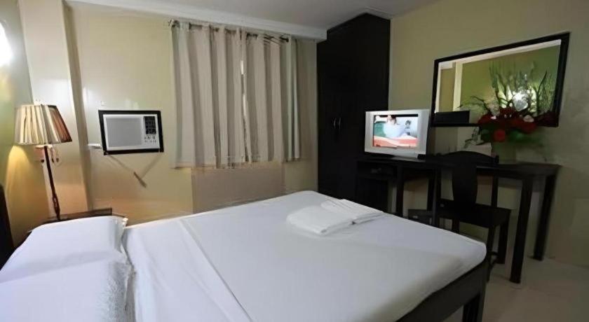 Sampaguita Suites Plaza Garcia Cebu Eksteriør bilde